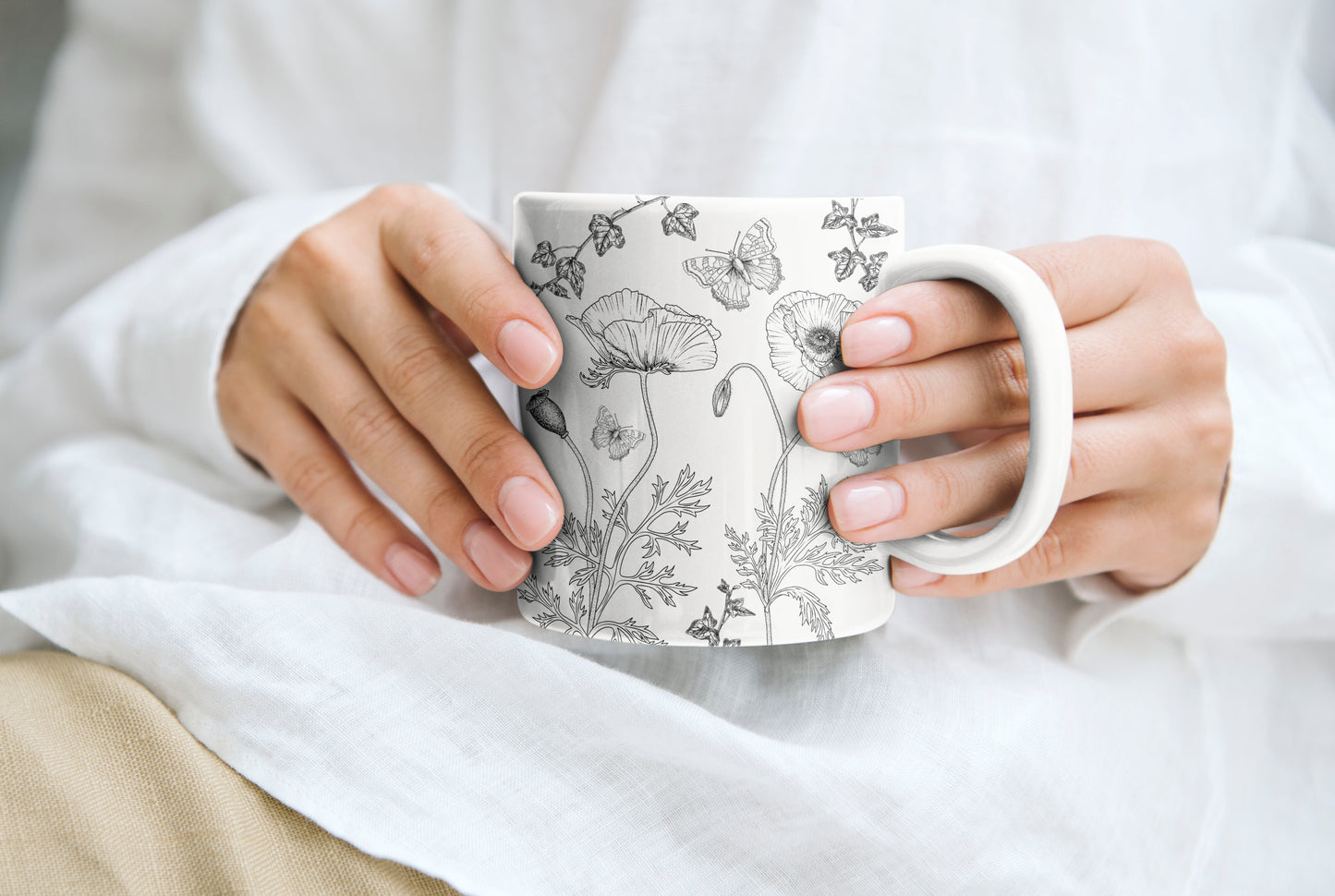 Black And White Floral Design Ceramic Coffee Mug