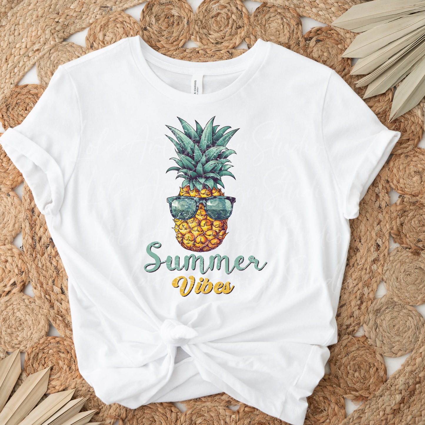 Summer Vibes Pineapple PNG file for sublimation printing, Retro Pineapple Wearing Sunglasses Sublimation PNG